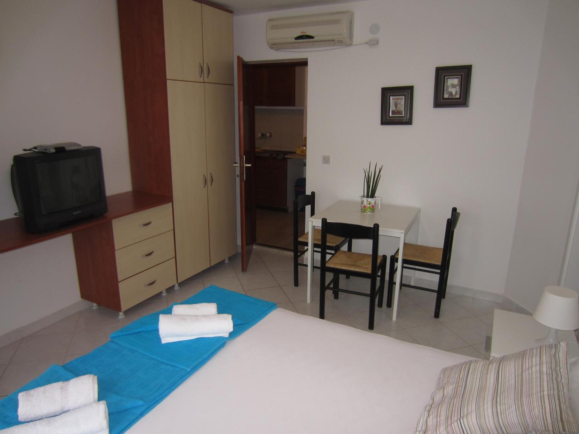 Apartments Minja Nerin Petrovac 外观 照片